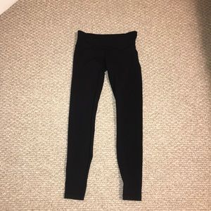 Lululemon Wunder Under leggings